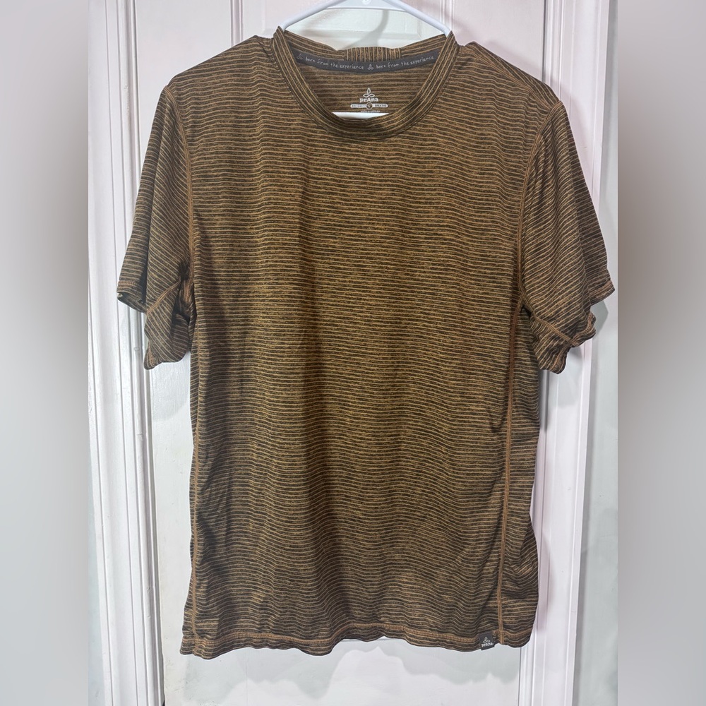 Prana men’s Hardesty striped performance shirt. Size Large